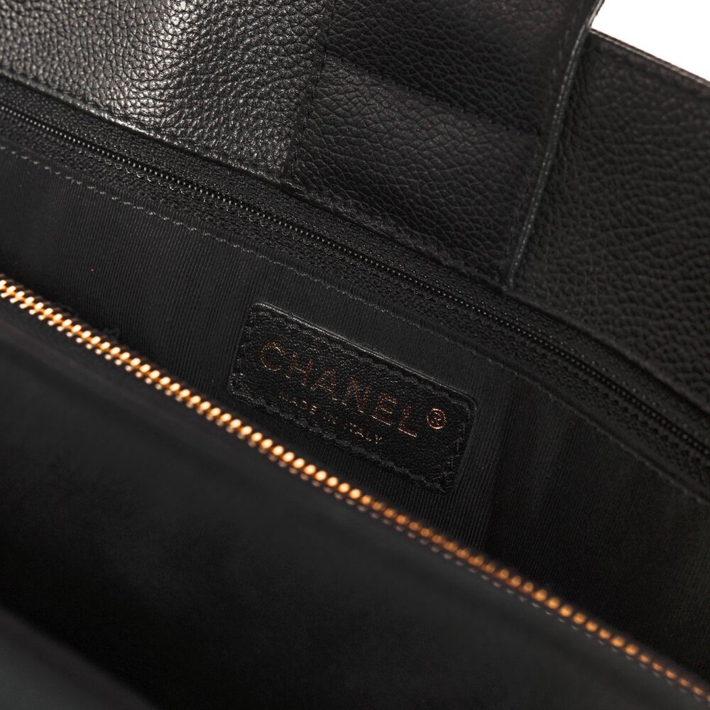 Chanel Cerf Executive Black Leather CC Tote Bag - Picture 11 of 13